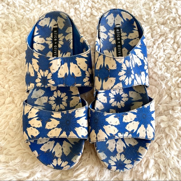 Alice & Olivia floral sandal - Picture 2 of 7